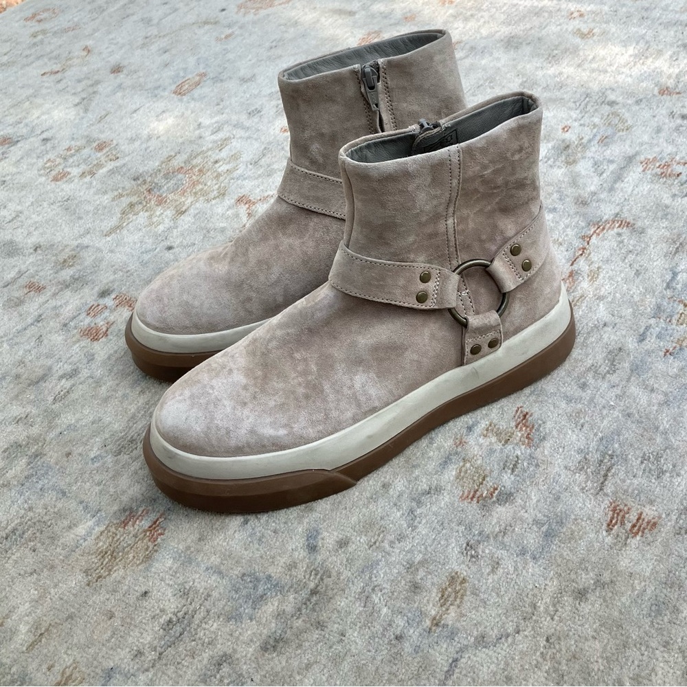 Free People NWT Bodhi Tan Suede Ankle Harness Boots Sz 9 - Picture 2 of 7